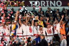 皇马后防线告急：米利唐重伤，寻找替补人选应对伤病来袭